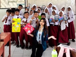 Ajak Siswa Peduli Lingkungan dan Kenal Dunia Kapal, Mahasiswa KKN-R Undip Gelar Edukasi Interaktif di SDN 2 Bulakpelem
