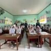 Serunya Belajar Rangkaian Listrik, Siswa MI Muhammadiyah Bentak Praktik Rakit Lampu Seri dan Paralel