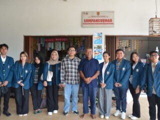 Dorong Kemandirian Ekonomi, Tim KKN-T 74 UNDIP Susun Model Bisnis Boemi Maggot melalui Business Model Canvas