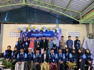 Mahasiswa KKN MIT 22 Posko 38 UIN Walisongo Tutup Pengabdian Bersama Warga Desa Lopait