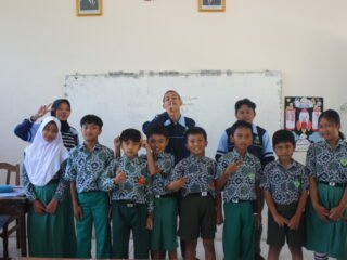 Mahasiswa KKN MMK UIN Walisongo Semarang Gelar Edukasi Kerukunan dan Lingkungan untuk Siswa SD di Dusun Porot