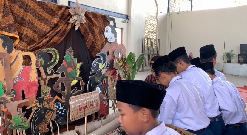 Gelar Karya