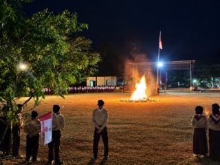 Semarak Perkemahan Senin Selasa Rabu Darul Muqorrobin, Mahasiswa PPL UIN Walisongo Turut Berpartisipasi